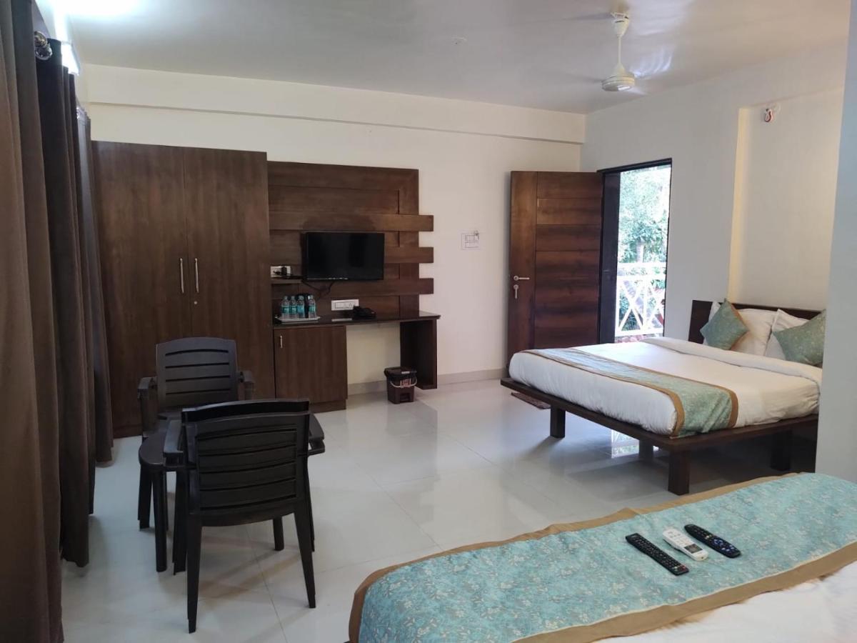 Cocorico Beach Resort Dapoli Exterior photo